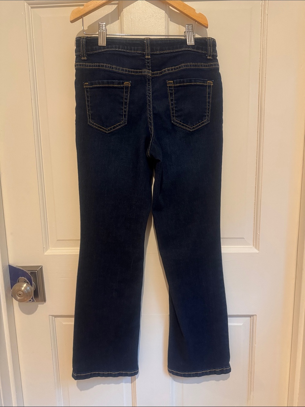 Girls Cat & Jack Dark Wash bootcut Jeans size 10 - Picture 4 of 5